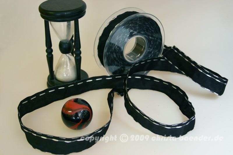 Weihnachtsband Nürnberg Schwarz Weiss mit Draht 25mm